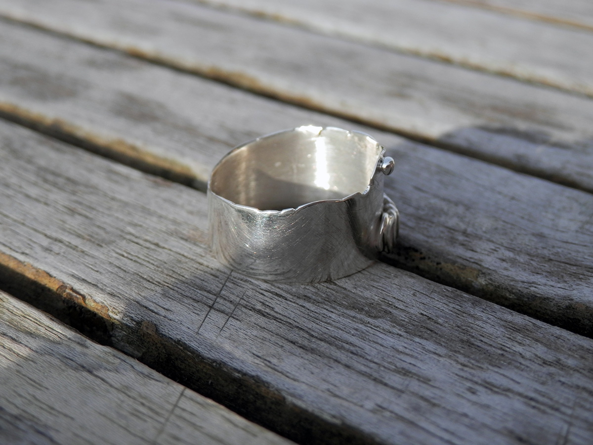  Bague  design  en argent massif originale et contemporaine 