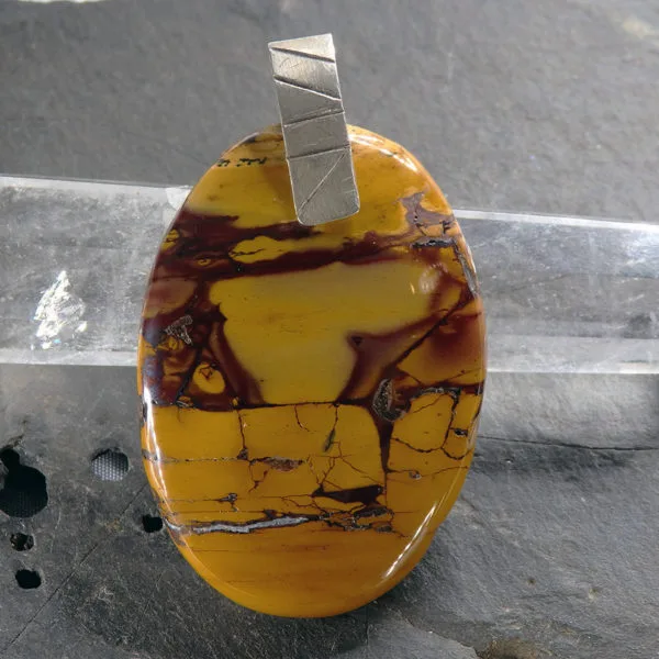 Pendentif Ovale de Jaspe Mokaite