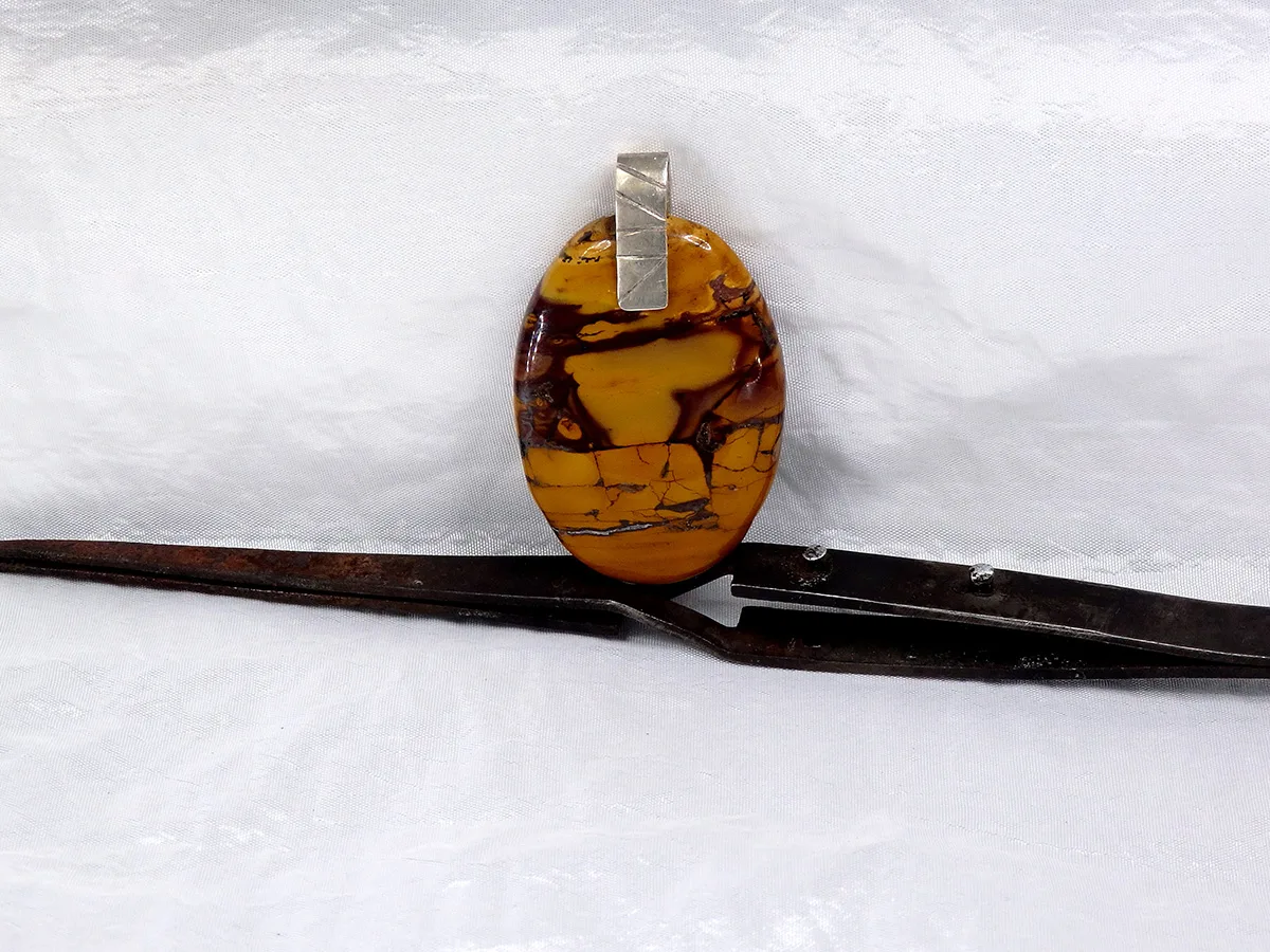 pendentif_ovale_jaspe_mokaite_4.jpg