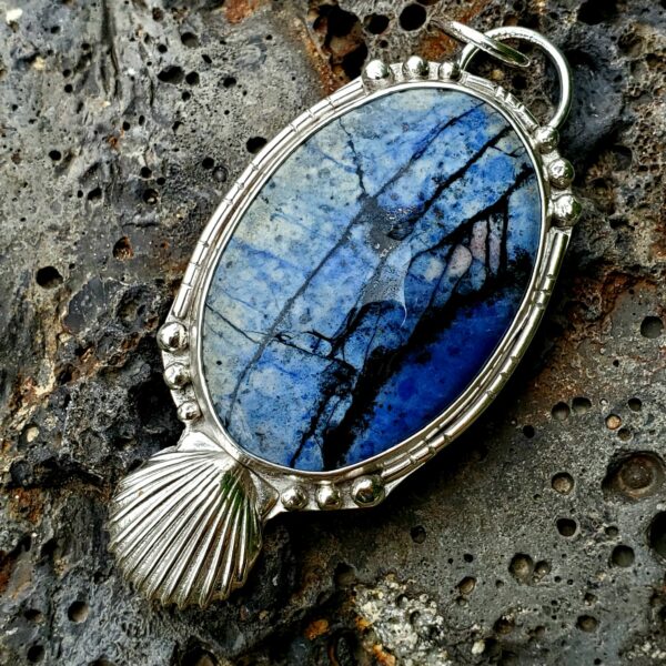 Talisman de la mer, Dumortierite, argent massif