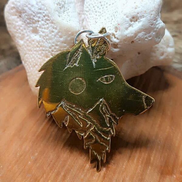 Pendentif Animal Totem Loup en Laiton