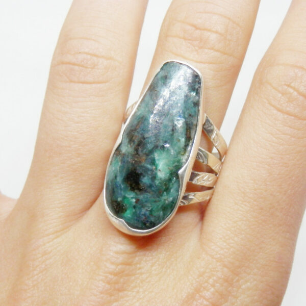 Bague Cyanite verte argent massif