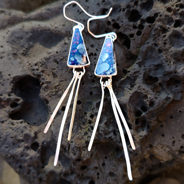 Boucles d'oreilles longues Eudialites argent